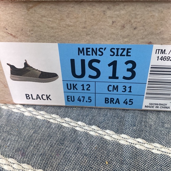 Skechers air cooled memory foam size 13 - Picture 3 of 4